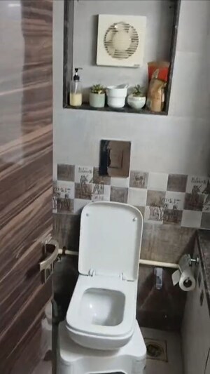 Bathroom in 2 BHK Apartment at Rajkamal Apartment Andheri, Andheri West – for Rent