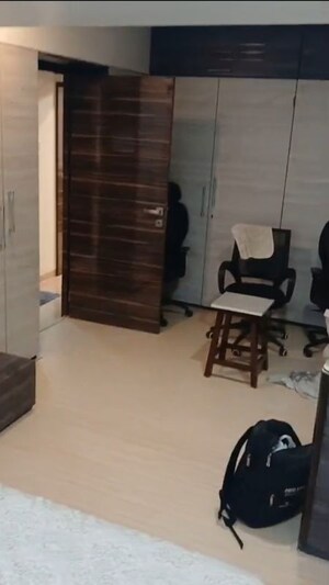 Master Bedroom in 2 BHK Apartment at Rajkamal Apartment Andheri, Andheri West – for Rent