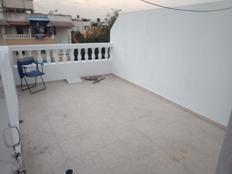 Room, mate nagar 1 Bedroom 550 Sq.Ft. Apartment In Mate Nagar Pune 10350603