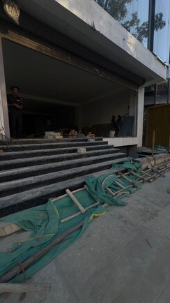 Showroom For Rent in Koramangala