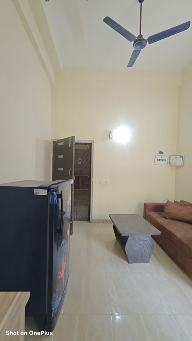 Bedroom, gaur-city-2-14th-avenue 1 Bedroom 530 Sq.Ft. Apartment In Sector 16c Greater Noida Greater Noida 10350633