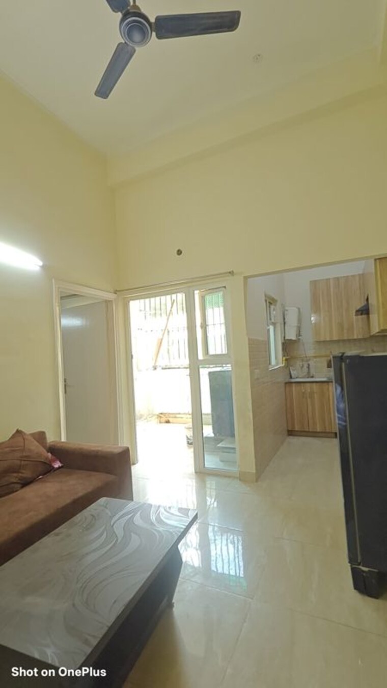 Living Room, gaur-city-2-14th-avenue 1 Bedroom 530 Sq.Ft. Apartment In Sector 16c Greater Noida Greater Noida 10350633