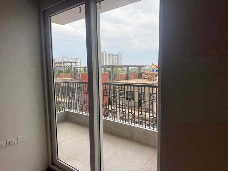Balcony, affinity-greens 3 Bedroom 1940 Sq.Ft. Apartment In International Airport Road Zirakpur 10350630