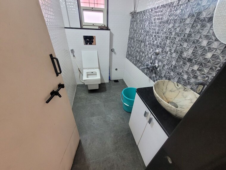 Attached Bathroom, rajas-garden-apartment 3 Bedroom 1900 Sq.Ft. Apartment In Shivajinagar Pune 10350638
