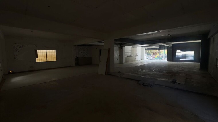  Parking, kalyan nagar Commercial Showroom 4300 Sq.Ft. In Kalyan Nagar Bangalore 10350664