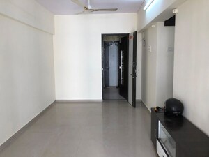 Room in 1 BHK Apartment at Rajshree Iris, Tilak Nagar – for Rent