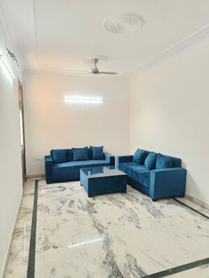 Team Area in 2 BHK Builder Floor at Old Rajinder Nagar – for Rent