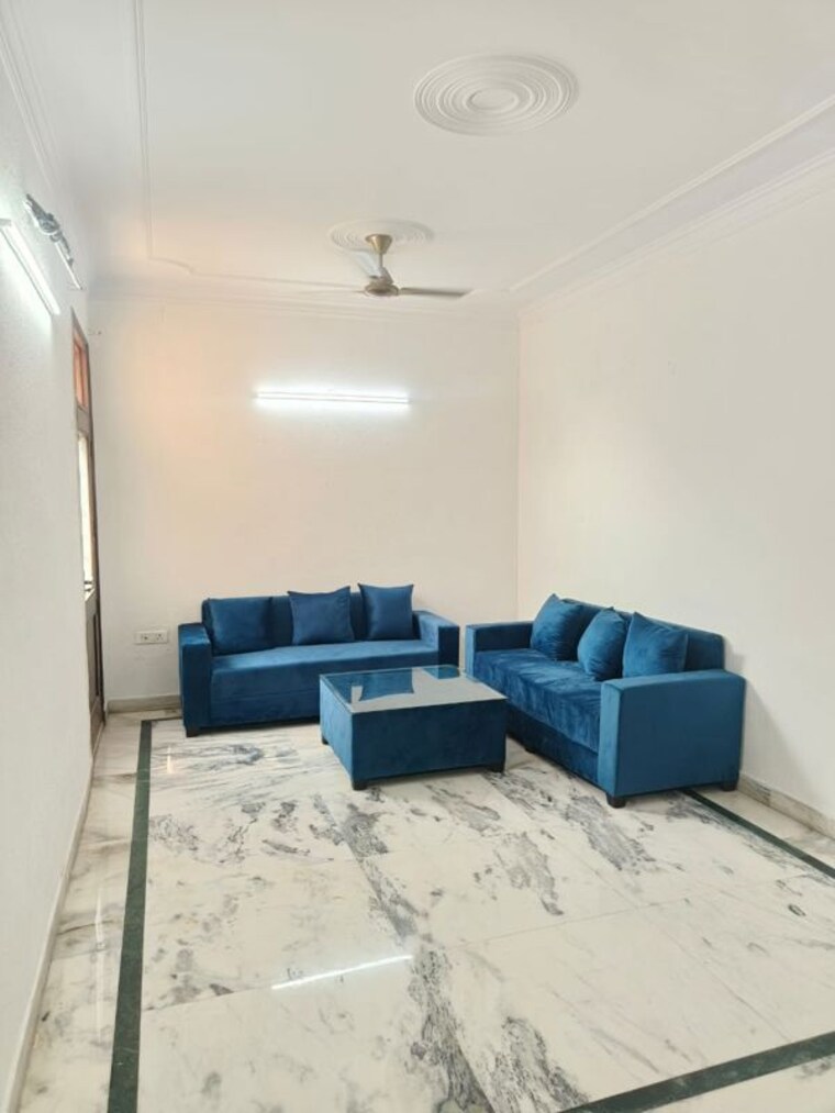 Team Area, old rajinder nagar 2 Bedroom 900 Sq.Ft. Builder Floor In Old Rajinder Nagar Delhi 10350675