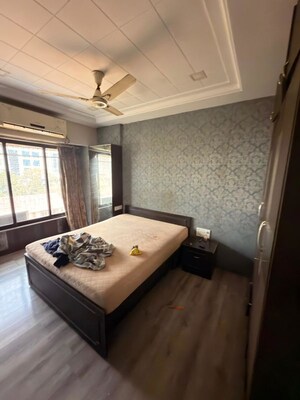 Bedroom in 2 BHK Apartment at Shree Mahavir Darshan, Lower Parel – for Rent