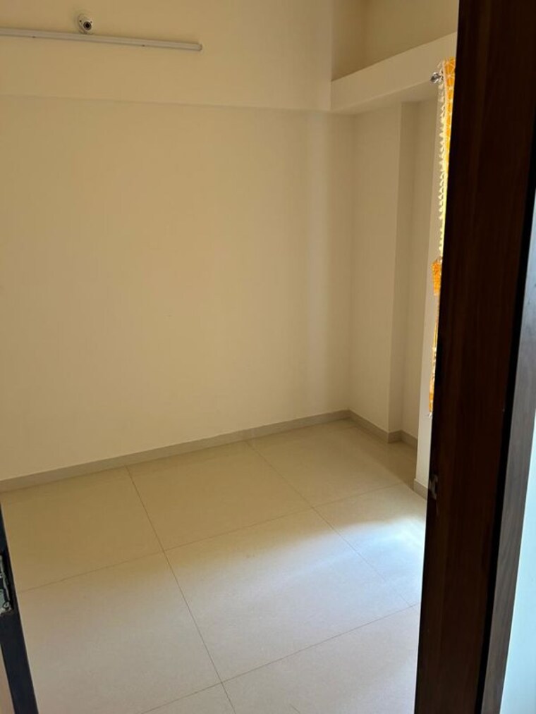 Room, atrium-skyward 1.5 Bedroom 790 Sq.Ft. Apartment In Undri Pune 10350692