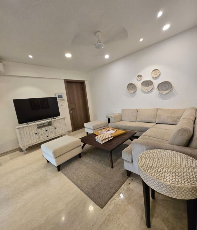 Team Area, raheja-atlantis-mumbai 2 Bedroom 900 Sq.Ft. Apartment In Lower Parel Mumbai 10350697