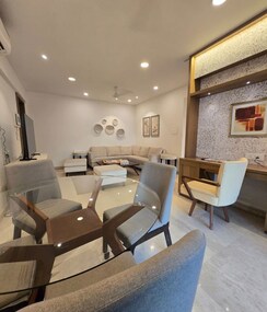 2 BHK + Pooja Room,Servant Room,Study Room,Extra Room,Basement,Store Room Apartment For Rent in Raheja Atlantis