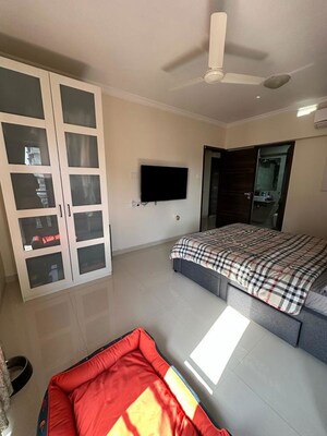 Bedroom in 3 BHK Apartment at Pegasus Apartment, Santacruz West – for Rent