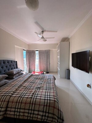 Bedroom in 3 BHK Apartment at Pegasus Apartment, Santacruz West – for Rent