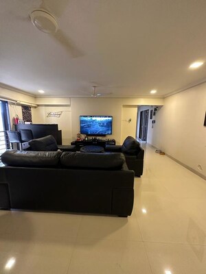 Living Room in 3 BHK Apartment at Pegasus Apartment, Santacruz West – for Rent