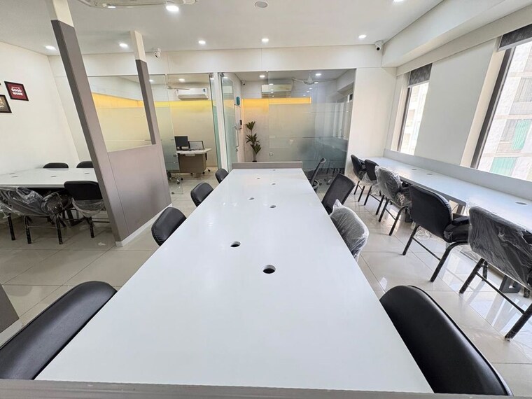 Team Area, gota Commercial Office Space 1365 Sq.Ft. In Gota Ahmedabad 10350739