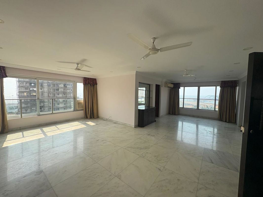 3 BHK + Pooja Room,Servant Room,Study Room,Extra Room 2000 Sq.Ft. Apartment in Sumer Saraswati