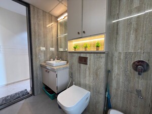 Bathroom in 3 BHK Apartment at Sumer Saraswati, Gamdevi – for Rent
