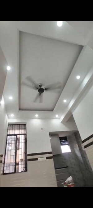 Furnished Amenities in 1 BHK Apartment at Mu 2 Greater Noida – for Rent