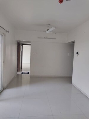 Room in 3 BHK Apartment at Rucha Stature, Dhayari – for Rent