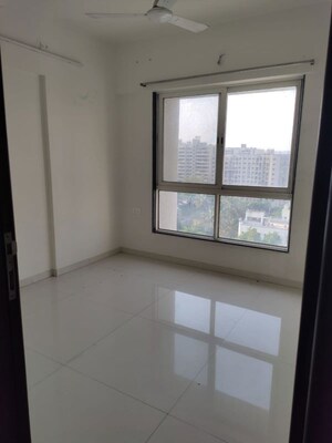 Room in 3 BHK Apartment at Rucha Stature, Dhayari – for Rent