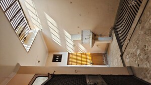 Team Area in 4 BHK Independent House at Ansal Plaza Chiranjiv Vihar, Chiranjiv Vihar – for Sale