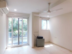 Room in 4 BHK Apartment at Lahari Jubilee Hills, Jubilee Hills – for Rent
