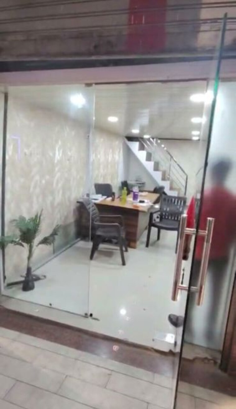 undefined, gaur-city-center Commercial Office Space 264 Sq.Ft. In Sector 4 Greater Noida Greater Noida 9406833