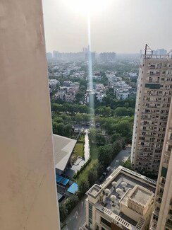 2 BHK Apartment For Rent in Gardenia Glory