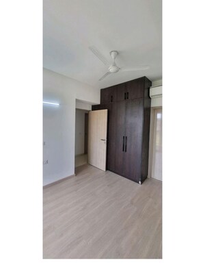 Room in 3 BHK Builder Floor at DLF Gardencity Enclave, Sector 93 – for Sale
