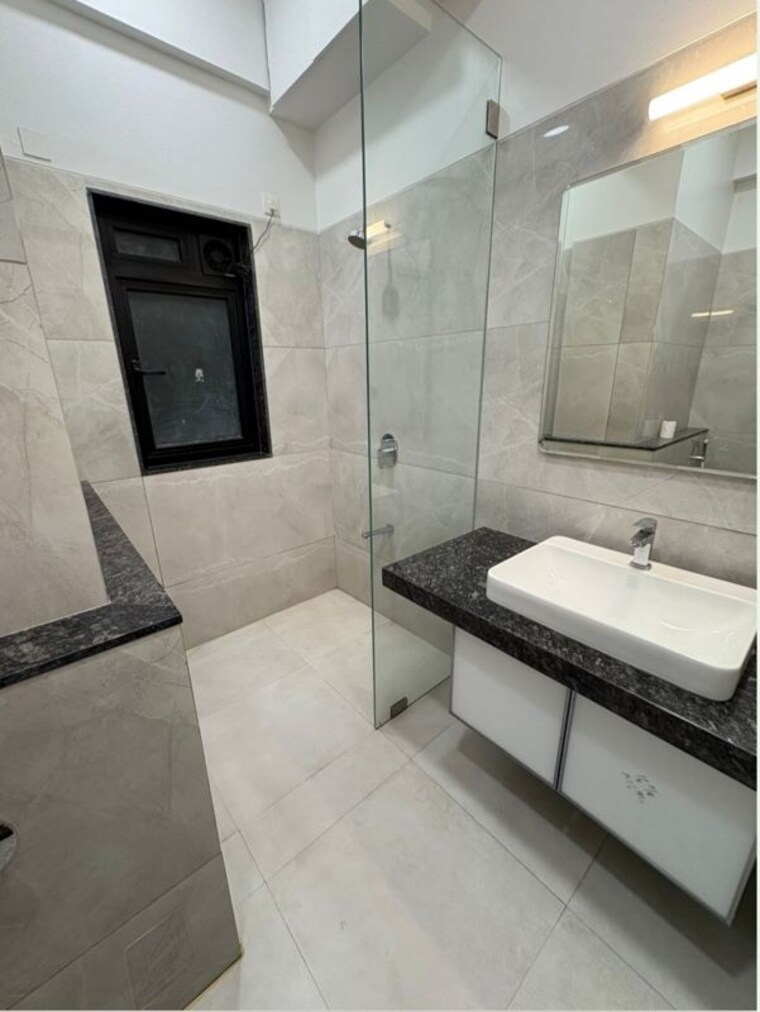Bathroom, s-raheja-new-light 3 Bedroom 1286 Sq.Ft. Apartment In Khar West Mumbai 10350964