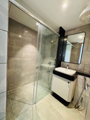 Bathroom in 4 BHK Apartment at Rustomjee Crown, Prabhadevi – for Sale