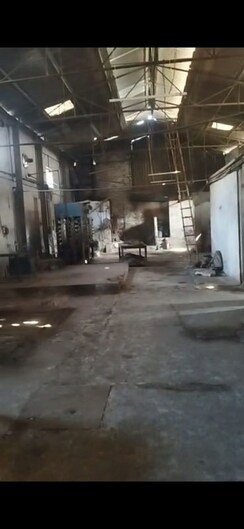 Warehouse For Rent in Topsia