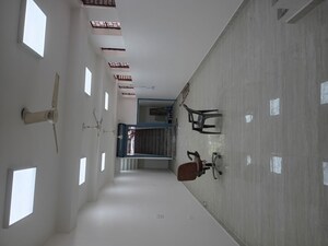 Hall in  Showroom at Lajpat Nagar ii – for Rent