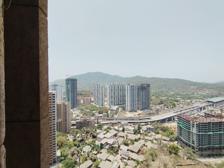 Exterior View, lodha-splendora 2 Bedroom 752 Sq.Ft. Apartment In Ghodbunder Road Thane 10351065