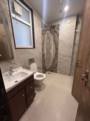 Washroom in 3 BHK Apartment at M3M Merlin, Sector 67 – for Sale