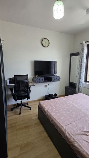 Team Area in 2 BHK Apartment at Agami Eternity, Bandra East – for Rent