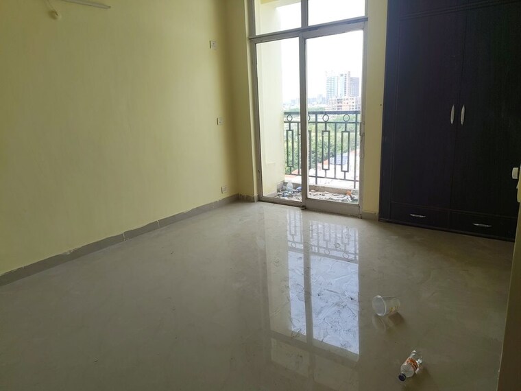 Room, amrit-avenue 3.5 Bedroom 1252 Sq.Yd. Apartment In Sushant Golf City Lucknow 10351090