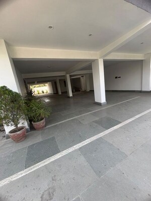 Parking in 6 BHK Independent House at Sector 76 – for Sale