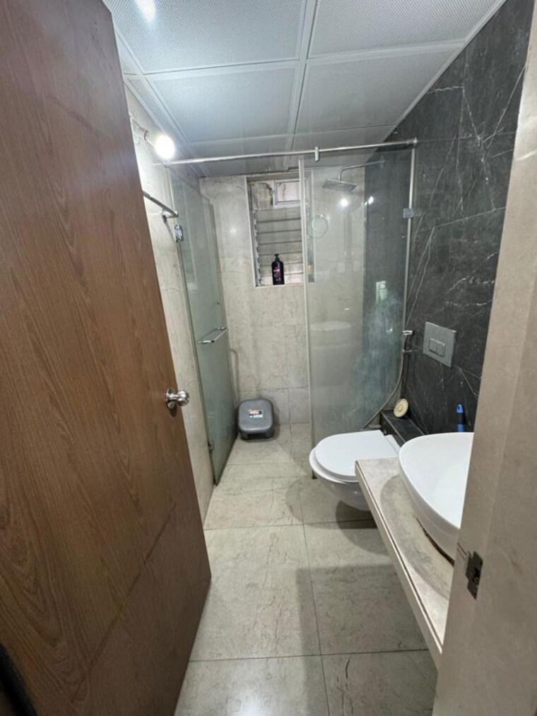 Bathroom, dosti-west-county-phase-4-dosti-pine 2 Bedroom 650 Sq.Ft. Apartment In Balkum Pada Thane 10351147