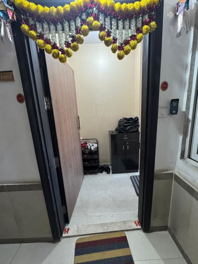 Balcony, dosti-west-county-phase-4-dosti-pine 2 Bedroom 650 Sq.Ft. Apartment In Balkum Pada Thane 10351147