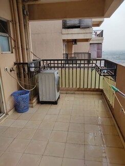 2 BHK Apartment For Rent in Gaur City 2 - 14th Avenue