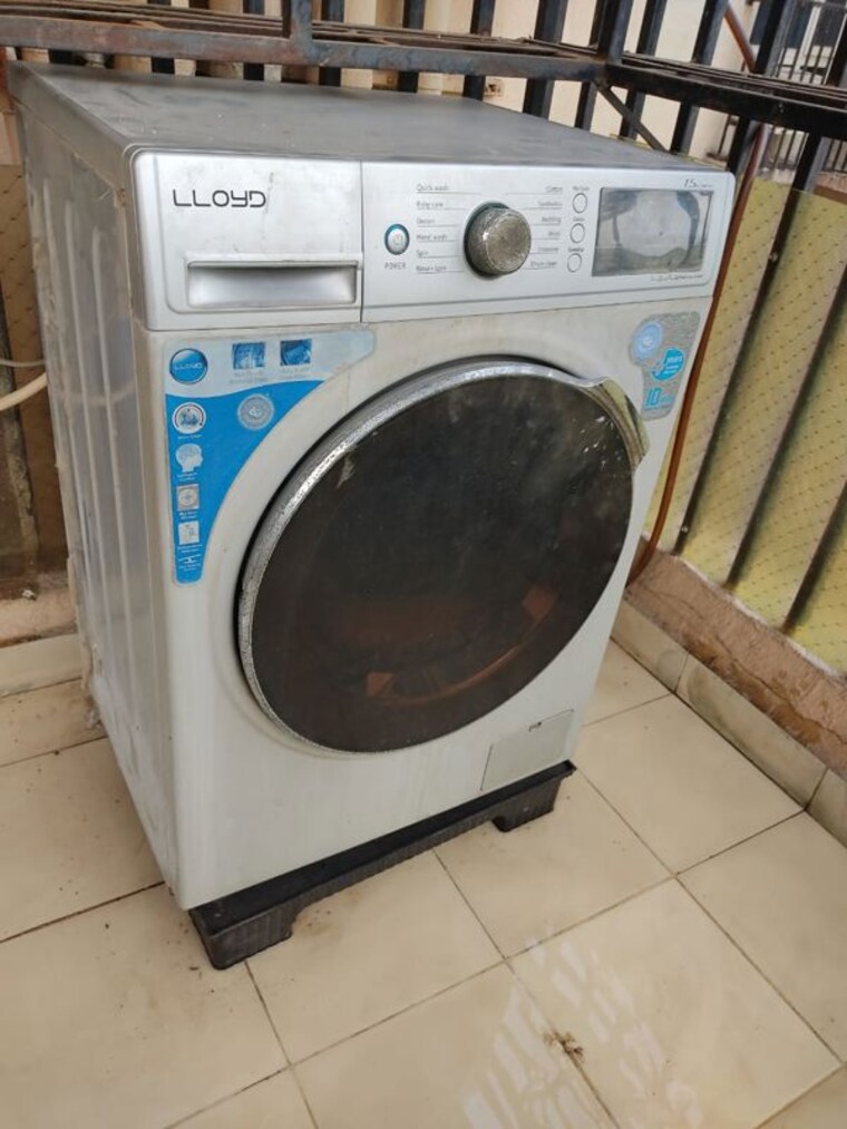 Bathroom, gaur-14th-avenue-high-street 2 Bedroom 1040 Sq.Ft. Apartment In Sector 16c Greater Noida Greater Noida 10351173