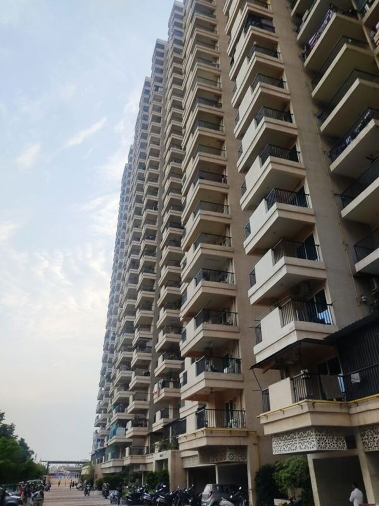 Exterior View, gaur-14th-avenue-high-street 2 Bedroom 1040 Sq.Ft. Apartment In Sector 16c Greater Noida Greater Noida 10351173