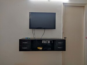 Furnished Amenities in 2 BHK Apartment at Gaur 14th Avenue High Street, Sector 16c Greater Noida – for Rent