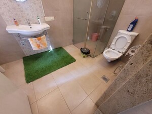Bathroom in 4 BHK Villa at Ashok Nagar – for Rent