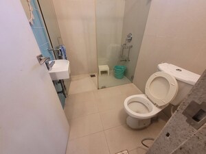 Attached Bathroom in 4 BHK Villa at Ashok Nagar – for Rent