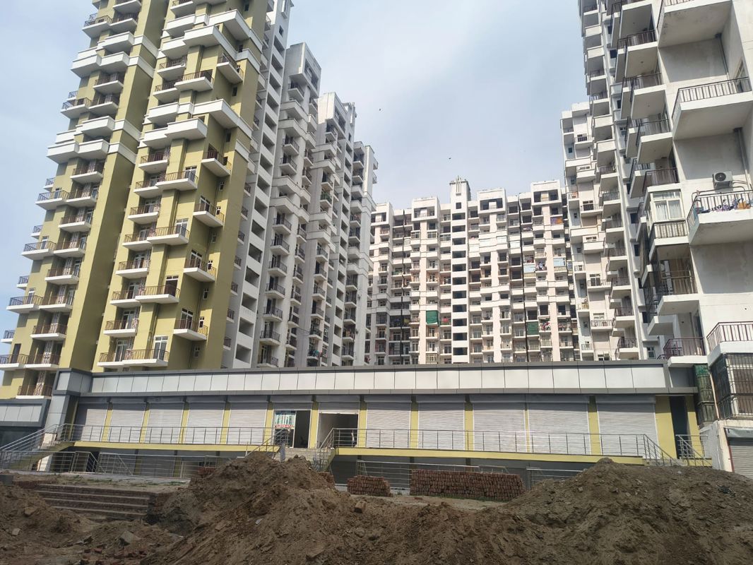 4 BHK + Servant Room 1845 Sq.Ft. Apartment in Newtech La Galaxia