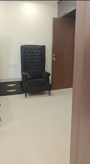 Bedroom in 4 BHK Apartment at K Raheja Raheja Classique, Andheri West – for Rent