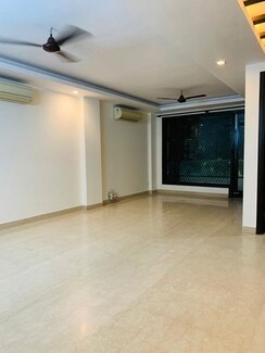 3 BHK + Pooja Room Builder Floor For Rent in Kalkaji